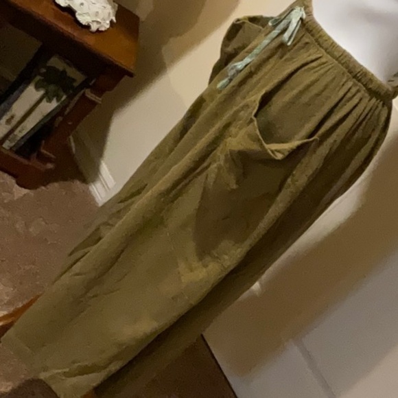 Free People Olive Wide Leg Pants. Chill Beat Lounge Pant. Size small. - Picture 3 of 10